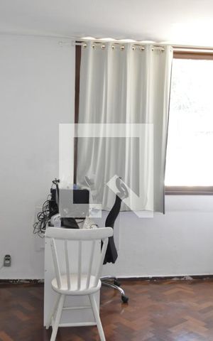 Apartamento para alugar com 75m², 2 quartos e 1 vagaQuarto 2