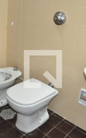 Apartamento para alugar com 75m², 2 quartos e 1 vagaBanheiro
