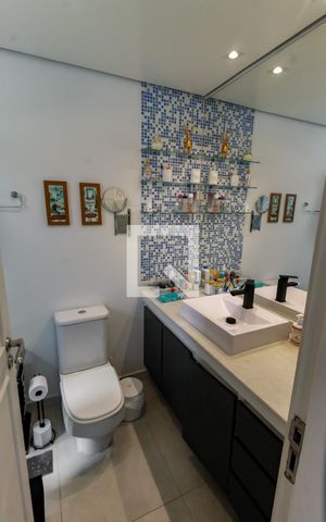 Apartamento à venda com 147m², 3 quartos e 3 vagas Apartamento à venda com 147m², 3 quartos e 3 vagasBanheiro da Suíte 3
