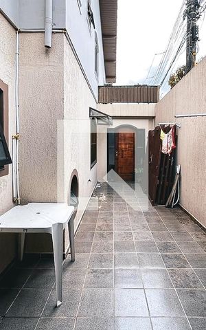 Casa para alugar com 120m², 3 quartos e 2 vagasÁrea Externa