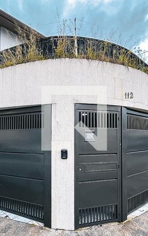 Casa para alugar com 120m², 3 quartos e 2 vagasFachada