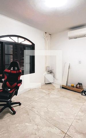 Casa para alugar com 120m², 3 quartos e 2 vagasQuarto 3