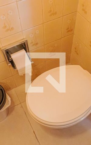 Casa para alugar com 450m², 3 quartos e 6 vagasLavabo
