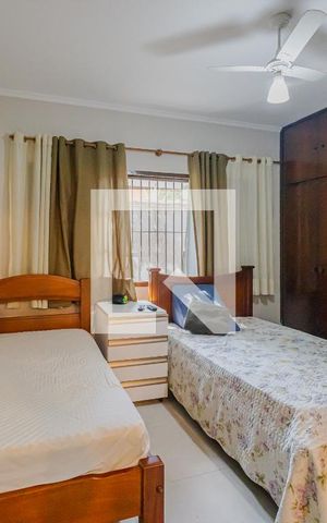 Casa para alugar com 450m², 3 quartos e 6 vagasSuíte 2