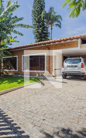 Casa para alugar com 450m², 3 quartos e 6 vagasGaragem