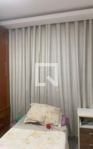Casa à venda com 300m², 2 quartos e 4 vagas Casa à venda com 300m², 2 quartos e 4 vagasQuarto 2