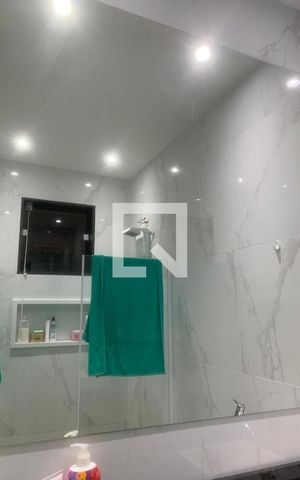 Casa à venda com 300m², 2 quartos e 4 vagas Casa à venda com 300m², 2 quartos e 4 vagasBanheiro