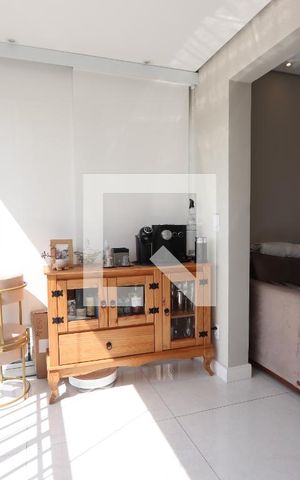 Apartamento à venda com 60m², 2 quartos e 1 vagaVaranda