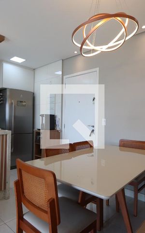Apartamento à venda com 60m², 2 quartos e 1 vagaSala de Jantar