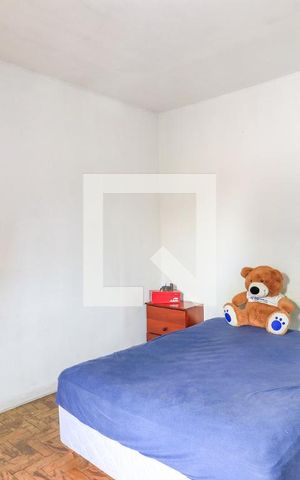 Casa à venda com 120m², 3 quartos e 3 vagas Casa à venda com 120m², 3 quartos e 3 vagasQuarto 2