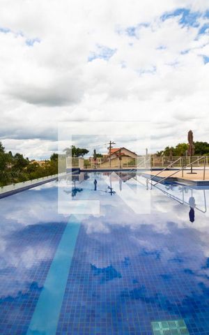 Apartamento à venda com 137m², 4 quartos e 4 vagas Apartamento à venda com 137m², 4 quartos e 4 vagasÁrea comum - Piscina
