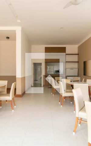 Apartamento à venda com 137m², 4 quartos e 4 vagas Apartamento à venda com 137m², 4 quartos e 4 vagasÁrea comum - Salão de festas