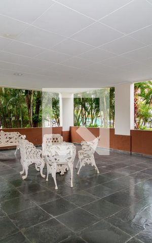 Apartamento à venda com 71m², 3 quartos e 1 vagaÁrea comum