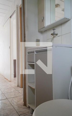 Apartamento para alugar com 65m², 2 quartos e 1 vaga Apartamento para alugar com 65m², 2 quartos e 1 vagaBanheiro