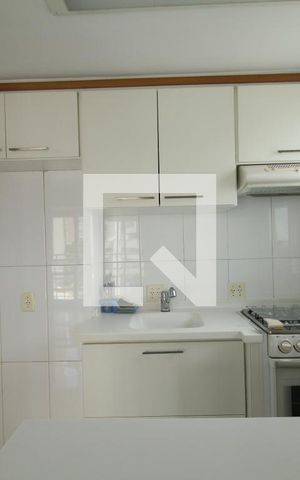 Apartamento à venda com 96m², 2 quartos e 2 vagasCozinha