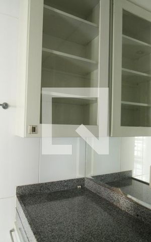 Apartamento à venda com 96m², 2 quartos e 2 vagasBanheiro suíte 1