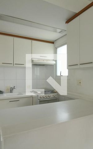 Apartamento à venda com 96m², 2 quartos e 2 vagasCozinha