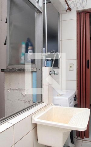 Apartamento à venda com 85m², 2 quartos e sem vagaÁrea de Serviço + Despensa