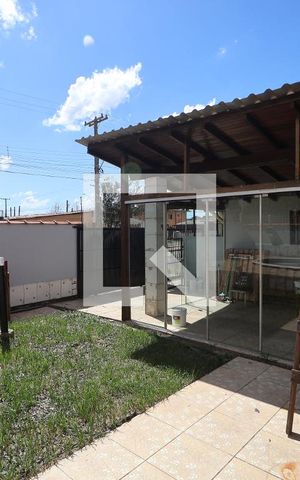 Casa à venda com 140m², 3 quartos e 4 vagasÁrea externa