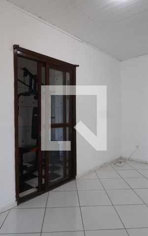 Casa à venda com 140m², 3 quartos e 4 vagasSala