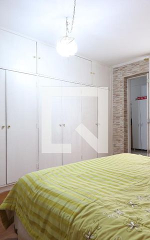 Casa à venda com 350m², 4 quartos e 2 vagasSuíte
