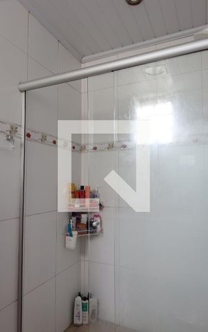 Casa à venda com 350m², 4 quartos e 2 vagasBanheiro da Suíte