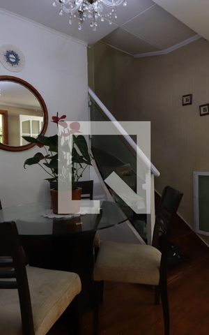 Casa à venda com 350m², 4 quartos e 2 vagasSala de Jantar
