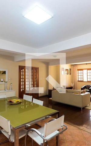 Casa à venda com 352m², 3 quartos e 8 vagasSala de Jantar