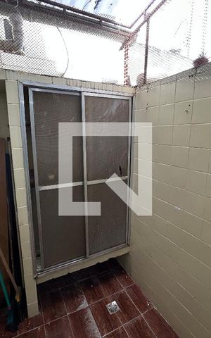 Apartamento para alugar com 70m², 3 quartos e 1 vagaÁrea de Serviço