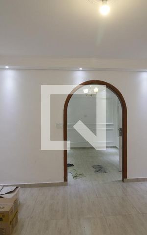 Casa à venda com 220m², 2 quartos e 2 vagasSala de TV