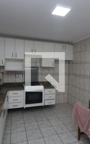Casa à venda com 220m², 2 quartos e 2 vagasCozinha