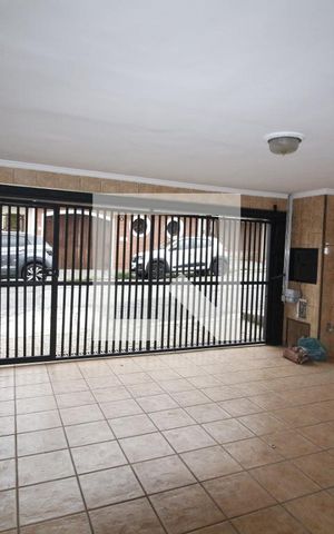 Casa à venda com 220m², 2 quartos e 2 vagasGaragem