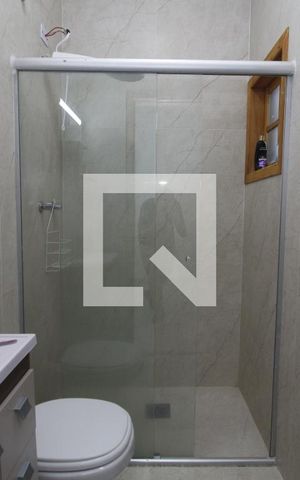 Casa à venda com 220m², 2 quartos e 2 vagasBanheiro Social