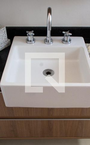 Apartamento à venda com 47m², 1 quarto e 1 vaga Apartamento à venda com 47m², 1 quarto e 1 vagaBanheiro da Suíte