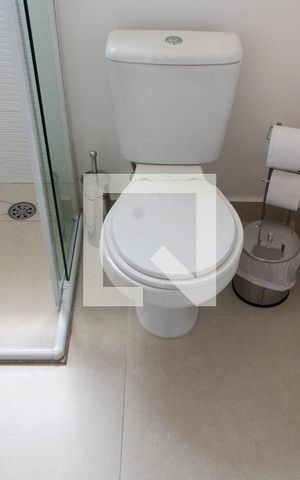 Apartamento à venda com 47m², 1 quarto e 1 vaga Apartamento à venda com 47m², 1 quarto e 1 vagaBanheiro da Suíte