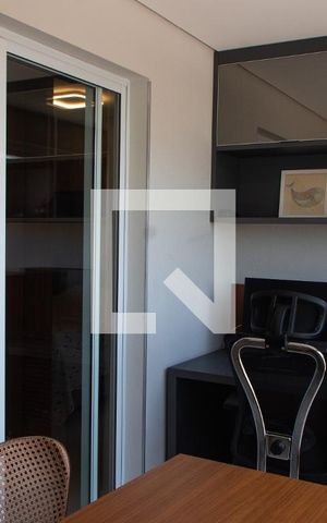 Apartamento à venda com 47m², 1 quarto e 1 vaga Apartamento à venda com 47m², 1 quarto e 1 vagaVaranda