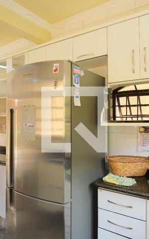 Casa à venda com 290m², 5 quartos e 4 vagasCozinha