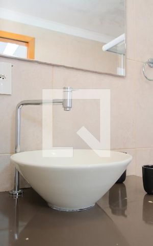 Casa à venda com 290m², 5 quartos e 4 vagasEdícula Banheiro