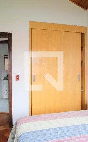 Casa à venda com 290m², 5 quartos e 4 vagasQuarto 1