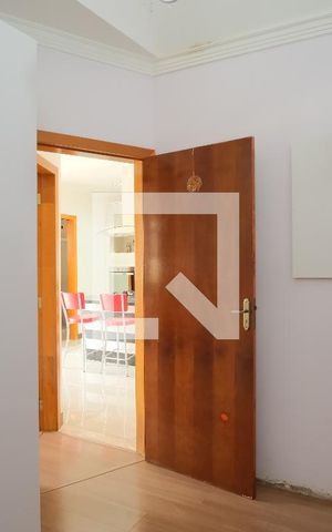 Casa à venda com 290m², 5 quartos e 4 vagasEdícula Quarto 2