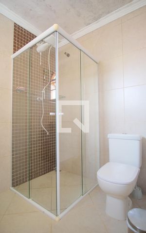 Casa à venda com 290m², 5 quartos e 4 vagasEdícula Banheiro