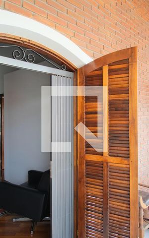 Casa à venda com 290m², 5 quartos e 4 vagasVaranda da Suíte