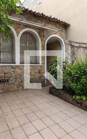 Casa à venda com 119m², 2 quartos e 1 vagaGaragem