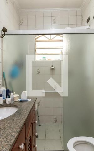 Casa à venda com 119m², 2 quartos e 1 vagaBanheiro 2