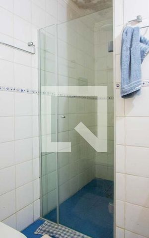 Apartamento para alugar com 98m², 3 quartos e 1 vaga Apartamento para alugar com 98m², 3 quartos e 1 vagaBanheiro do quarto 1