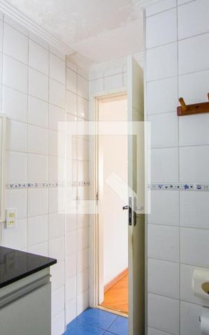 Apartamento para alugar com 98m², 3 quartos e 1 vaga Apartamento para alugar com 98m², 3 quartos e 1 vagaBanheiro do quarto 1