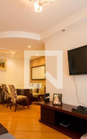 Apartamento para alugar com 98m², 3 quartos e 1 vaga Apartamento para alugar com 98m², 3 quartos e 1 vagaSala