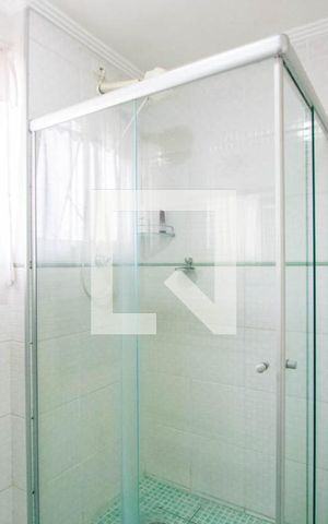 Apartamento para alugar com 98m², 3 quartos e 1 vaga Apartamento para alugar com 98m², 3 quartos e 1 vagaBanheiro social
