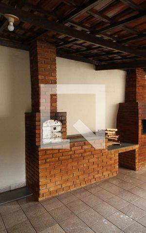 Casa para alugar com 210m², 3 quartos e 3 vagasChurrasqueira
