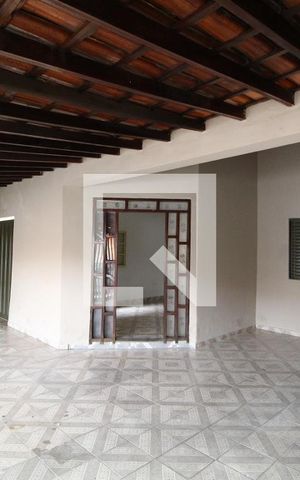 Casa para alugar com 210m², 3 quartos e 3 vagasGaragem